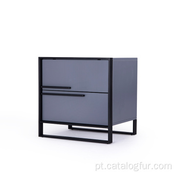 Mesa de cabeceira moderna com design simples em madeira MDF